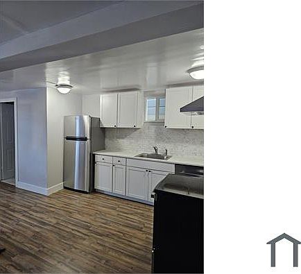 3rd image of 1527 Palou Ave #A