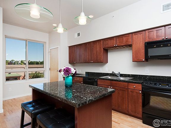 5th image of 1057 W Century Dr #320