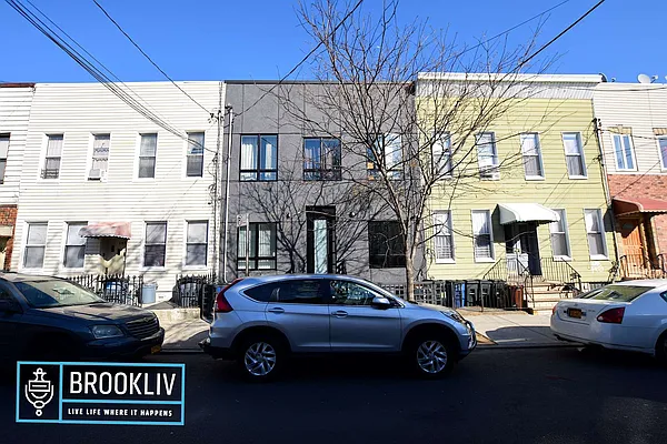 Rented by null | media 25