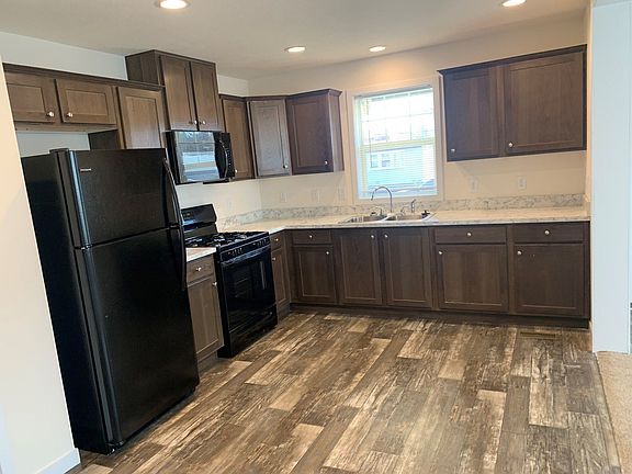 3rd image of 458 N Amber Dr SE #45