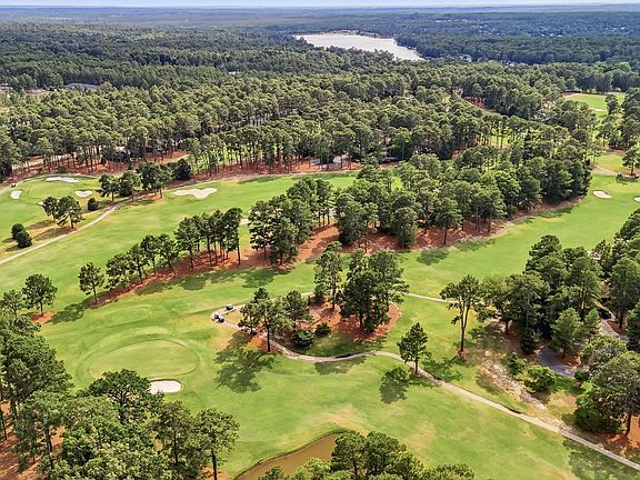 3rd image of 10 Pine Tree Road # 136