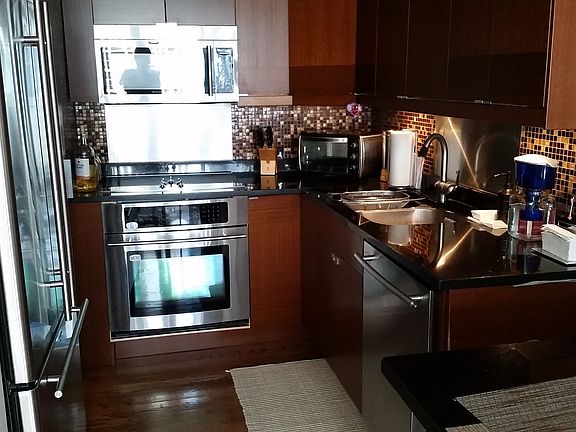 5th image of 1221 N Dearborn Pkwy #804S