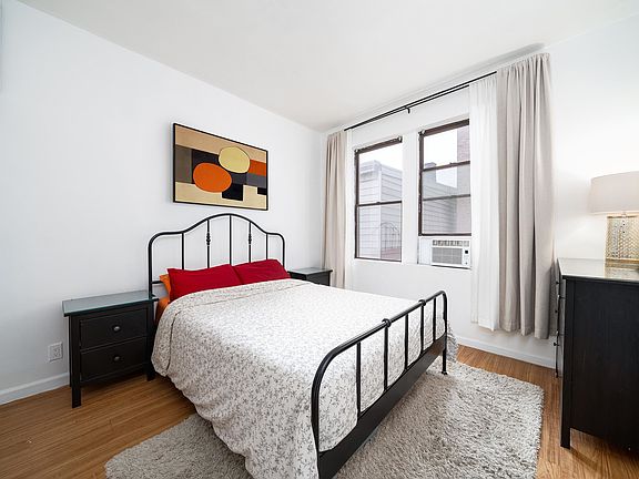 4th image of 42 Van Wagenen Ave APT 10