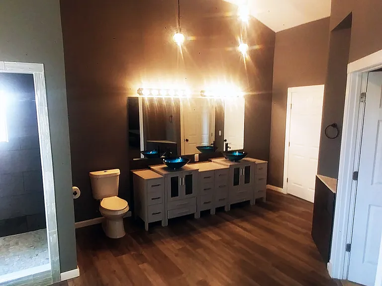 2112 Family Ln #C — Photo 9