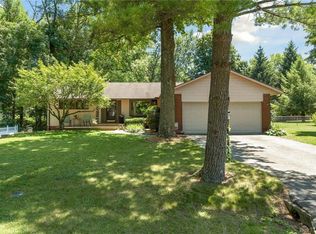 2819 Crone Rd, Dayton, OH 45434