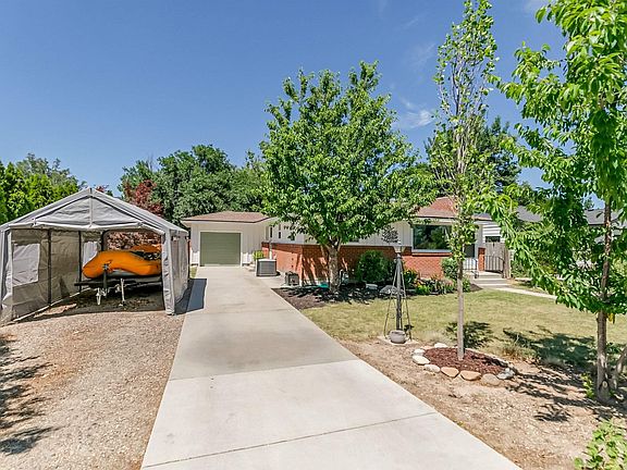 2nd image of 4916 W Camas St