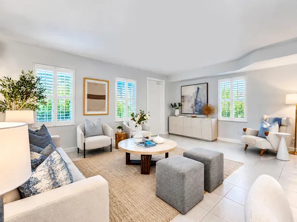 3049 E Community Drive, Jupiter, FL 33458