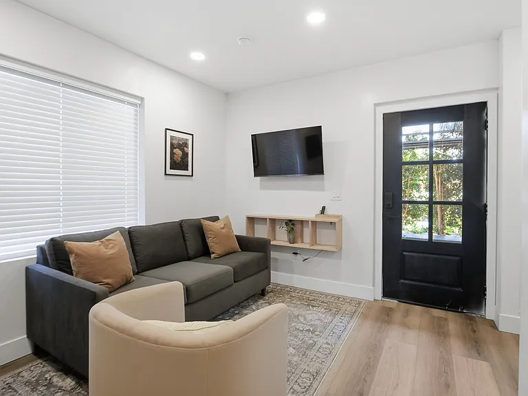 1564 Ocala Ave #2 — Photo 12