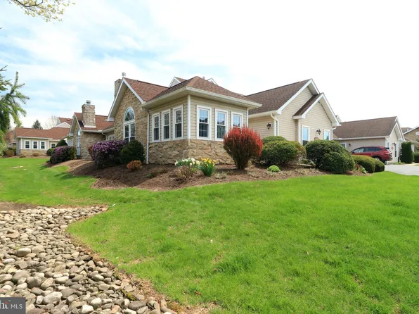3301 Shellers Bnd APT 907, State College, PA 16801