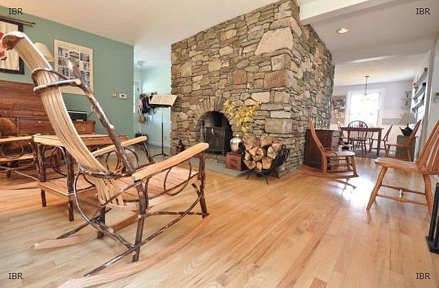 2nd image of 214 Breed Rd