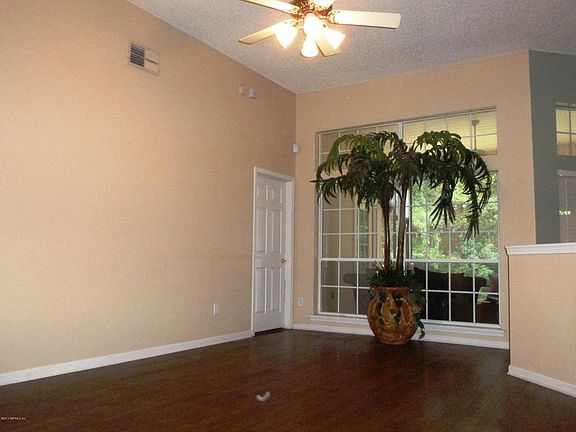2nd image of 4396 Crooked Creek Dr