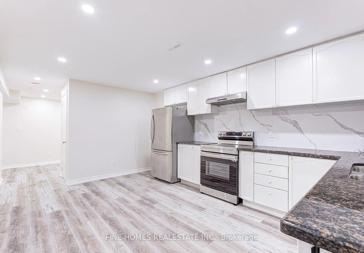 2 bed, $2,400 — Photo 1