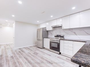 28 Rockwood Cres, Vaughan, ON L4J 7T2