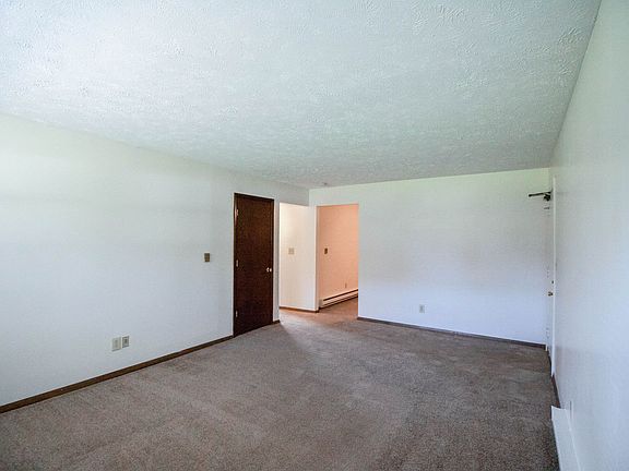 4th image of 102 N Orr Dr #2