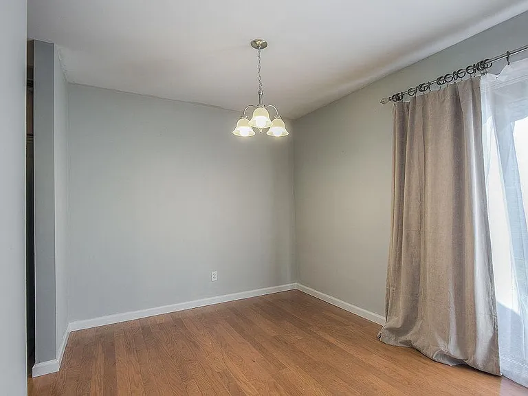 5109 W 75th St — Photo 21