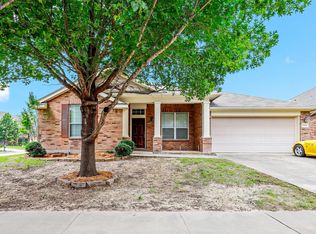 10452 Bradshaw Dr, Fort Worth, TX 76108