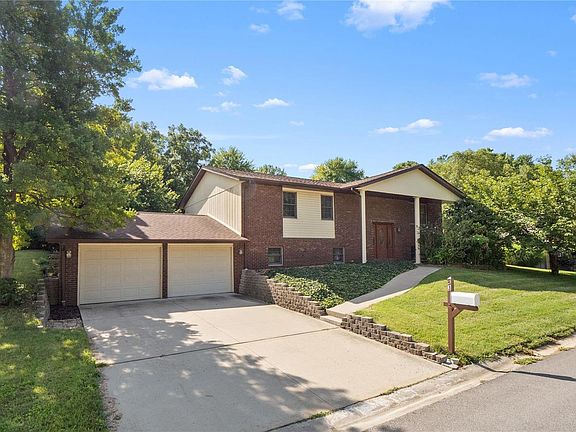2nd image of 53 Glendale Dr