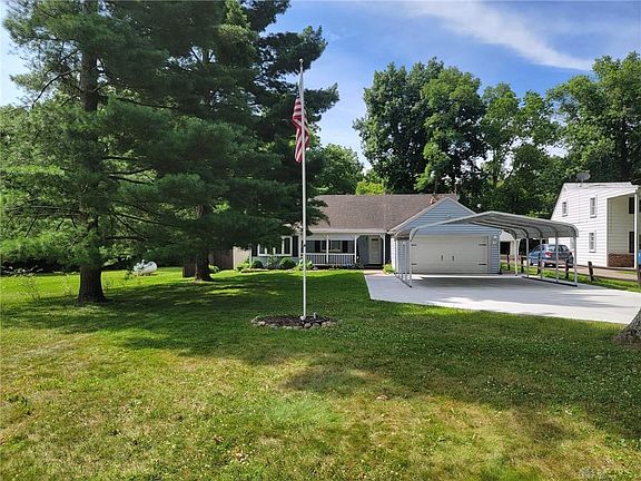 4th image of 48 Dorchester Dr