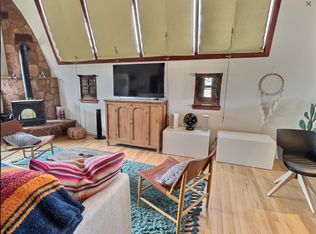 29 Las Animas Rd, Arroyo Seco, NM 87514