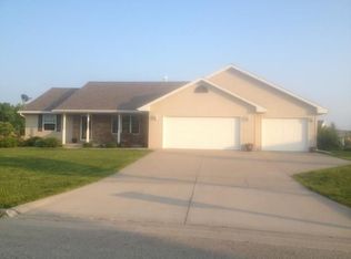 1421 Inspiration Ave, New Franken, WI 54229