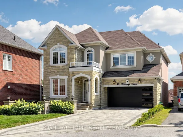 19 Heaney Ct, Aurora, ON L4G 0J7