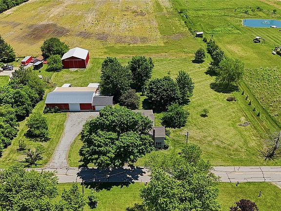 4th image of 4675 Orbison Rd