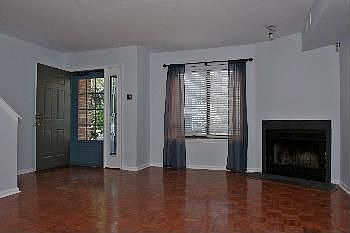 2nd image of 3333 Wiehle St