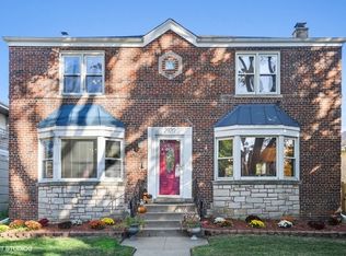 2920 W Fitch Ave, Chicago, IL 60645