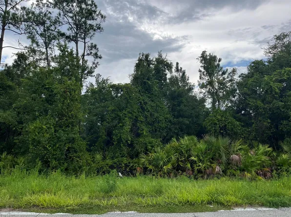 6883 Saint Johns Ave, Palatka, FL 32177