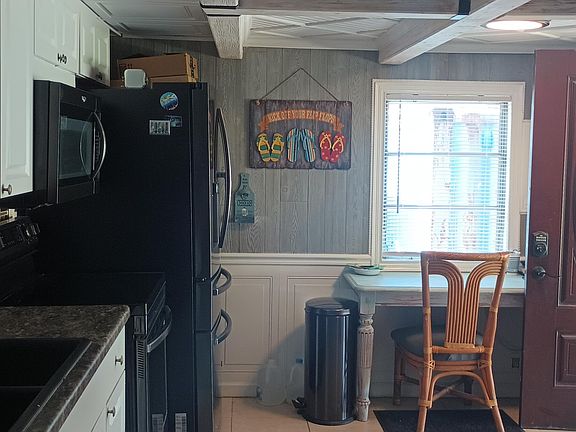 2nd image of 119 Justamere Rd