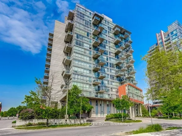 30 Canterbury Pl #501, Toronto, ON M2N 0B9