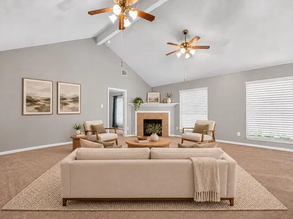 2220 Navajo Pass, League City, TX 77573