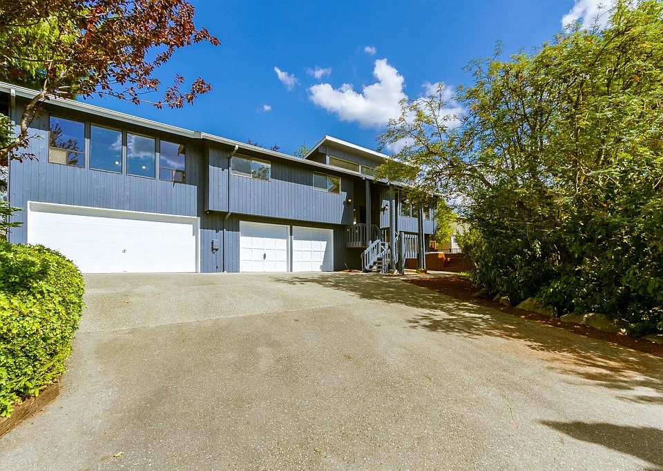 1st image of 26615 NE 145th St