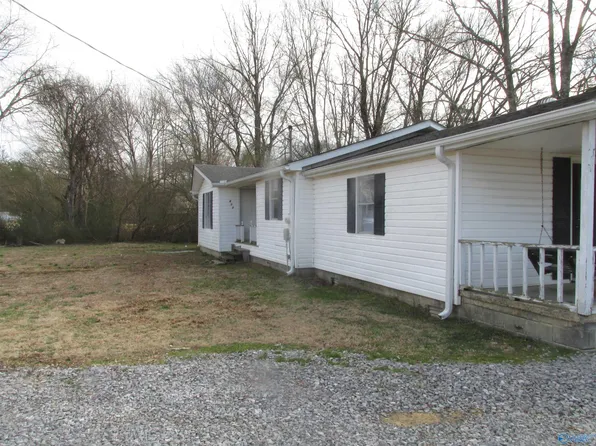 1452 Cave Spring Rd, Owens Cross Roads, AL 35763