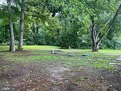 5th image of 23737 Briarwood Ln