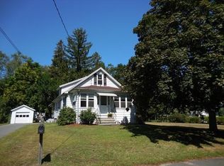 17 Kent St, West Springfield, MA 01089