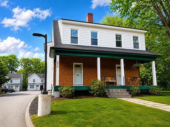 3rd image of 224 North Street #101