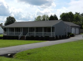 11712 Perdue Ter, Chester, VA 23831