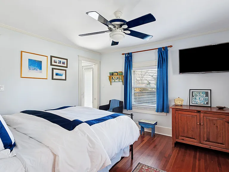 24 Jennings Ave — Photo 30