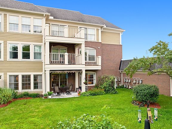 2nd image of 7601 Newport Bay Dr Unit 122