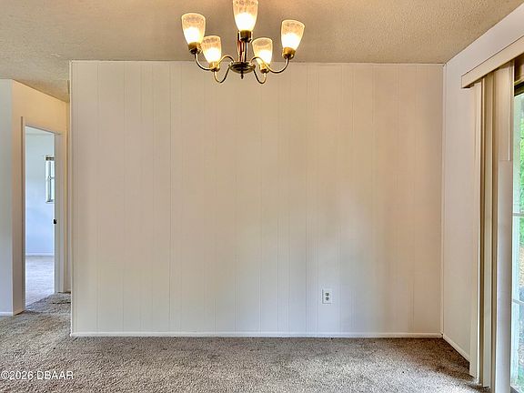 5th image of 7420 Riverside Pl