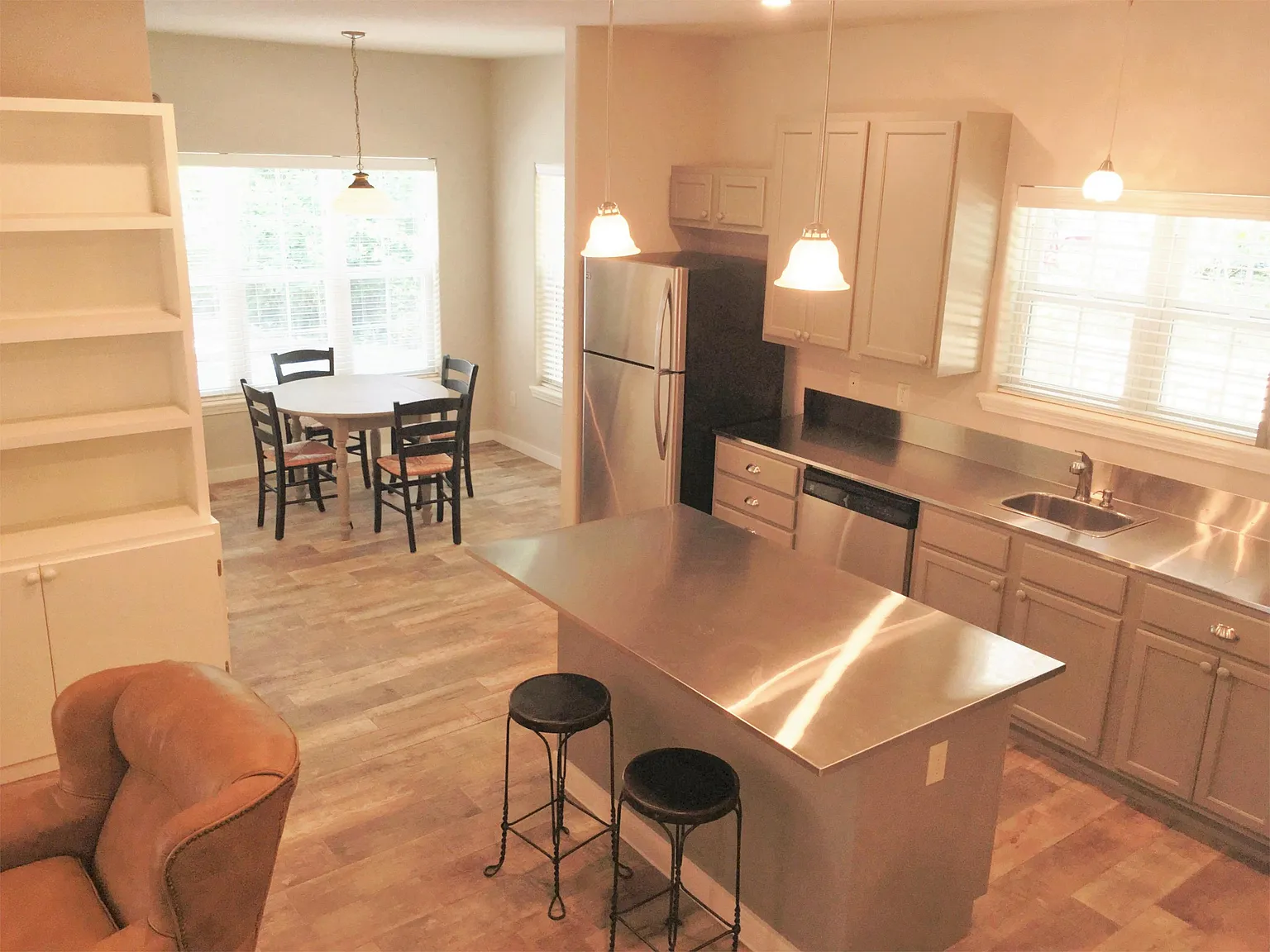 1690 W. Neptune Street - 1 — Photo 4