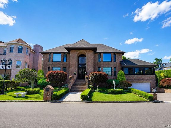 3rd image of 5 Nicolosi Drive
