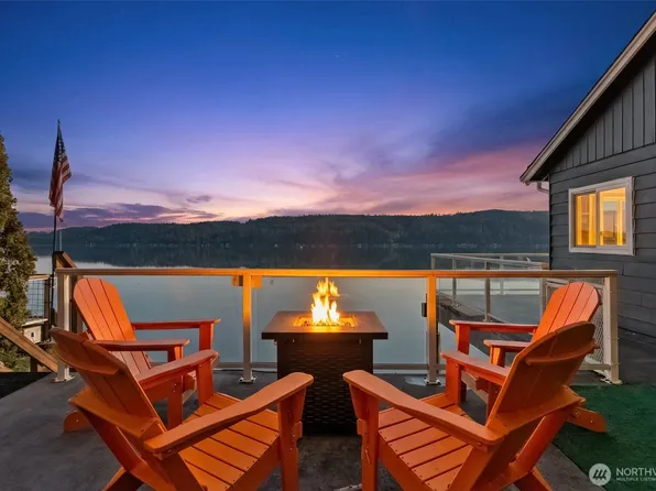 11031 NE North Shore Road, Belfair, WA 98528