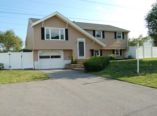 15 Moreau St, Stoughton, MA 02072