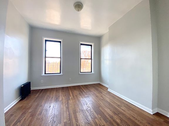 2nd image of 539 W 156th St APT 12