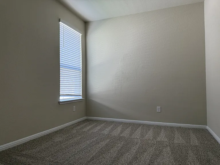 3424 Aubree Katherine Dr — Photo 9