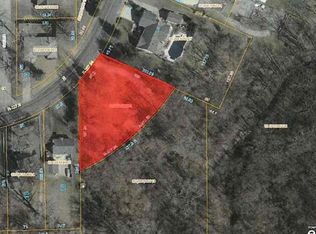 32 Circle Dr, Fairview Heights, IL 62208