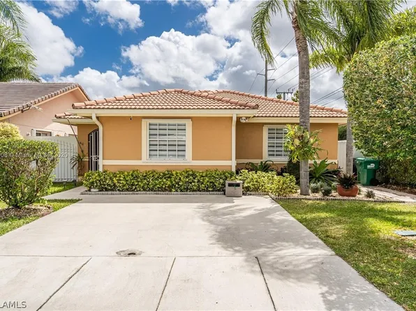 14692 SW 168th Ter, Miami, FL 33177