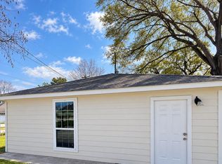 10438 Muscatine St #B, Houston, TX 77029